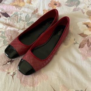 MOVED 〰️ Red Quilted Square Toe Flats
